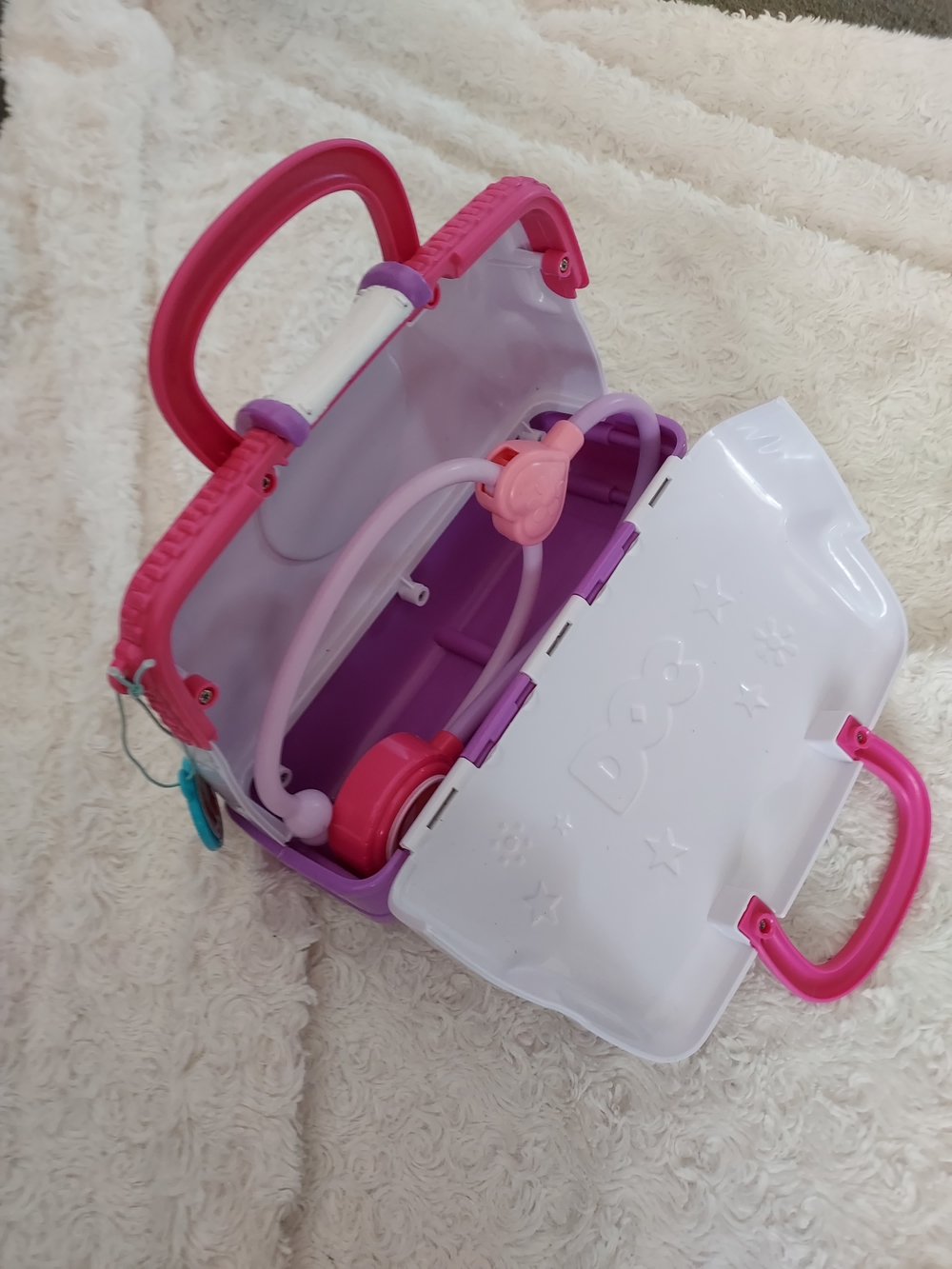 Disney Doc McStuffins Lab Coat Bag Stethoscope & Prescription Notebook Playset - Picture 10 of 14